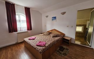 De vanzare Pensiune Eforie Nord la doi pasi de mare - Poză 4