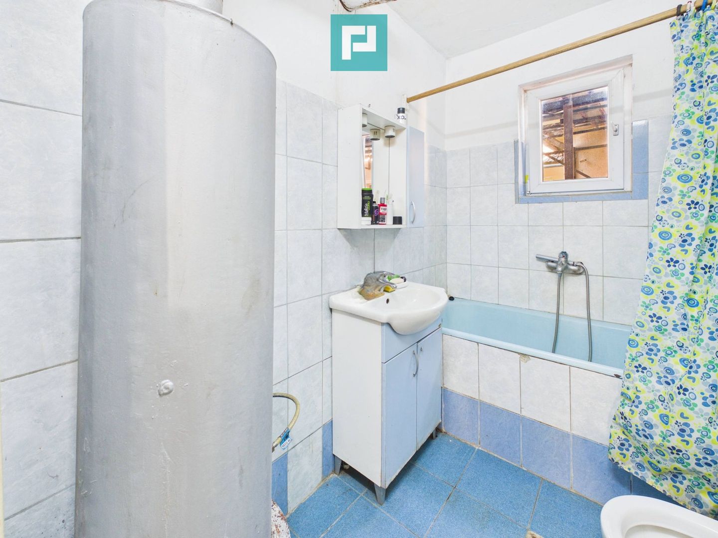 Casă cu 5 camere, în orașul Sebiș, Arad - Poză 16