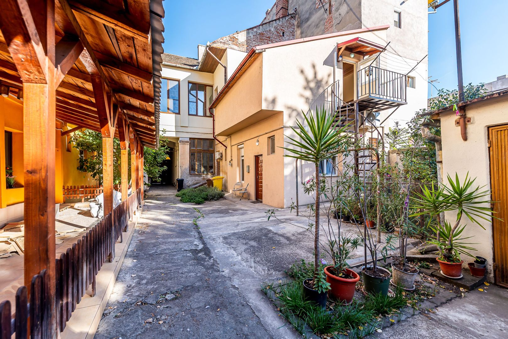 Apartament pe două nivele în Piața Catedralei, Arad. - Poză 3