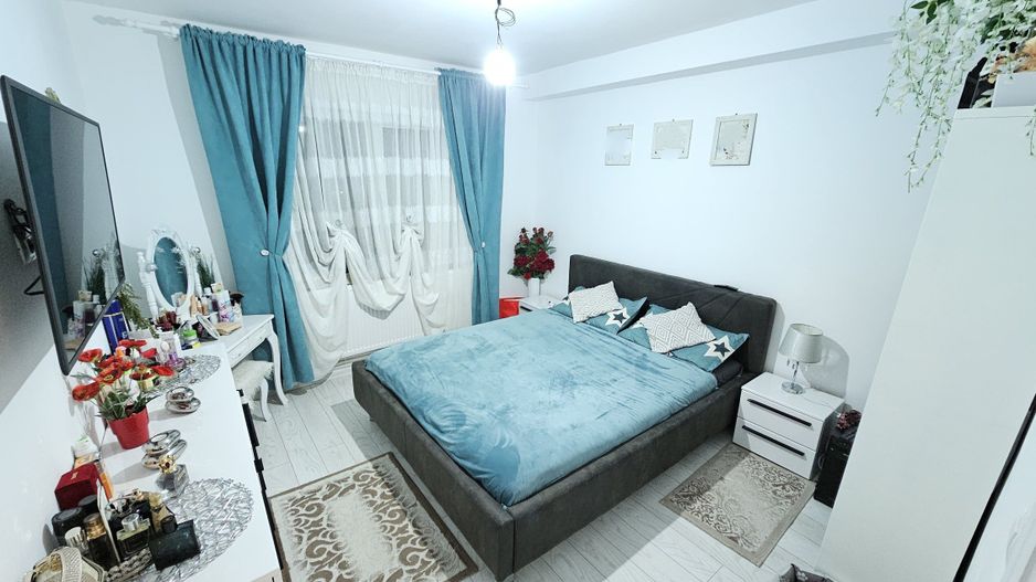 Apartament 4 camere, mobilat și utilat, zona Donici. - Poză 9