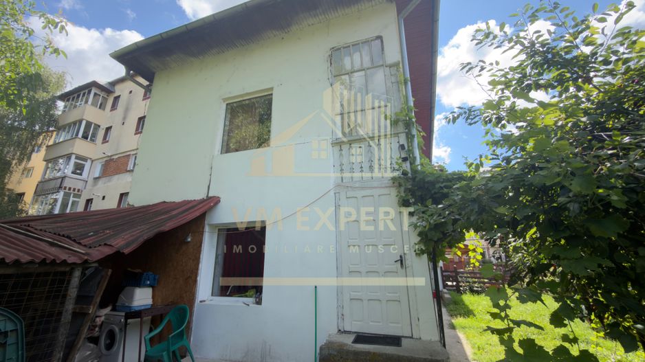 CASĂ 4 CAMERE TEREN 233 MP CENTRU CAMPULUNG - Poză 16