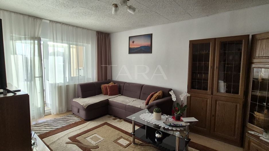 Apartament cu 3 camere de vânzare, Apahida - Poză 1