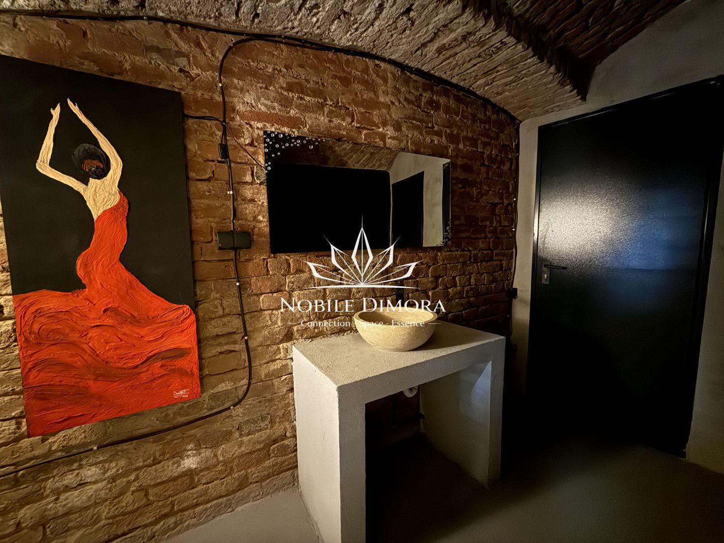 SAD - Spatiu comercial central de 160mp in Arad - ideal: crama, cafenea, magazin - Poză 8