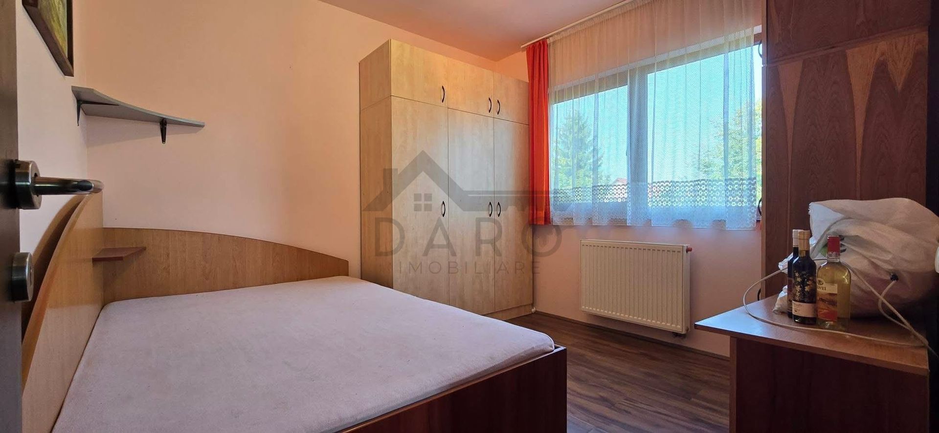Vand casa unifamiliara in Sângeorgiu de Mures - Poză 8