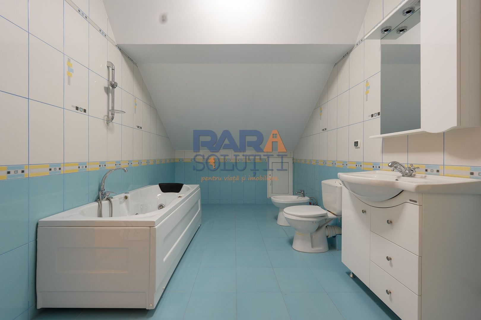 Spatiu comercial 1900 mp construiți, 3 niveluri, complet utilat - Poză 21