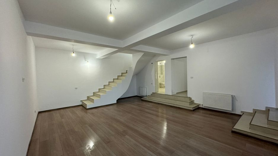 CASA SINGLE 4 CAMERE, TEREN 182 MP, TERASA, FINISAJE MODERNE, COMIS 0% - Poză 12