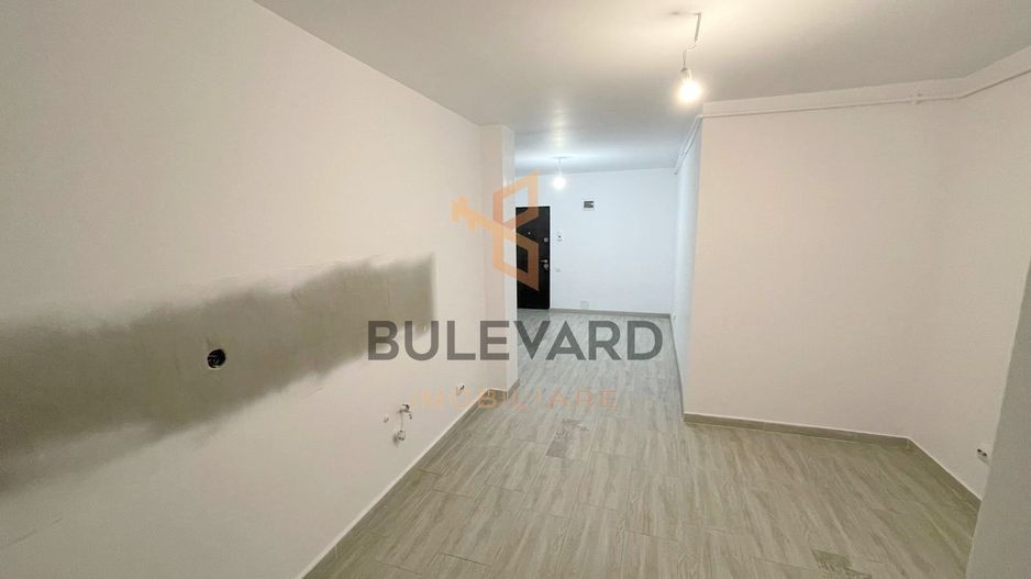 Apartament cu 2 camere + parcare, zona Vivo! - Poză 5