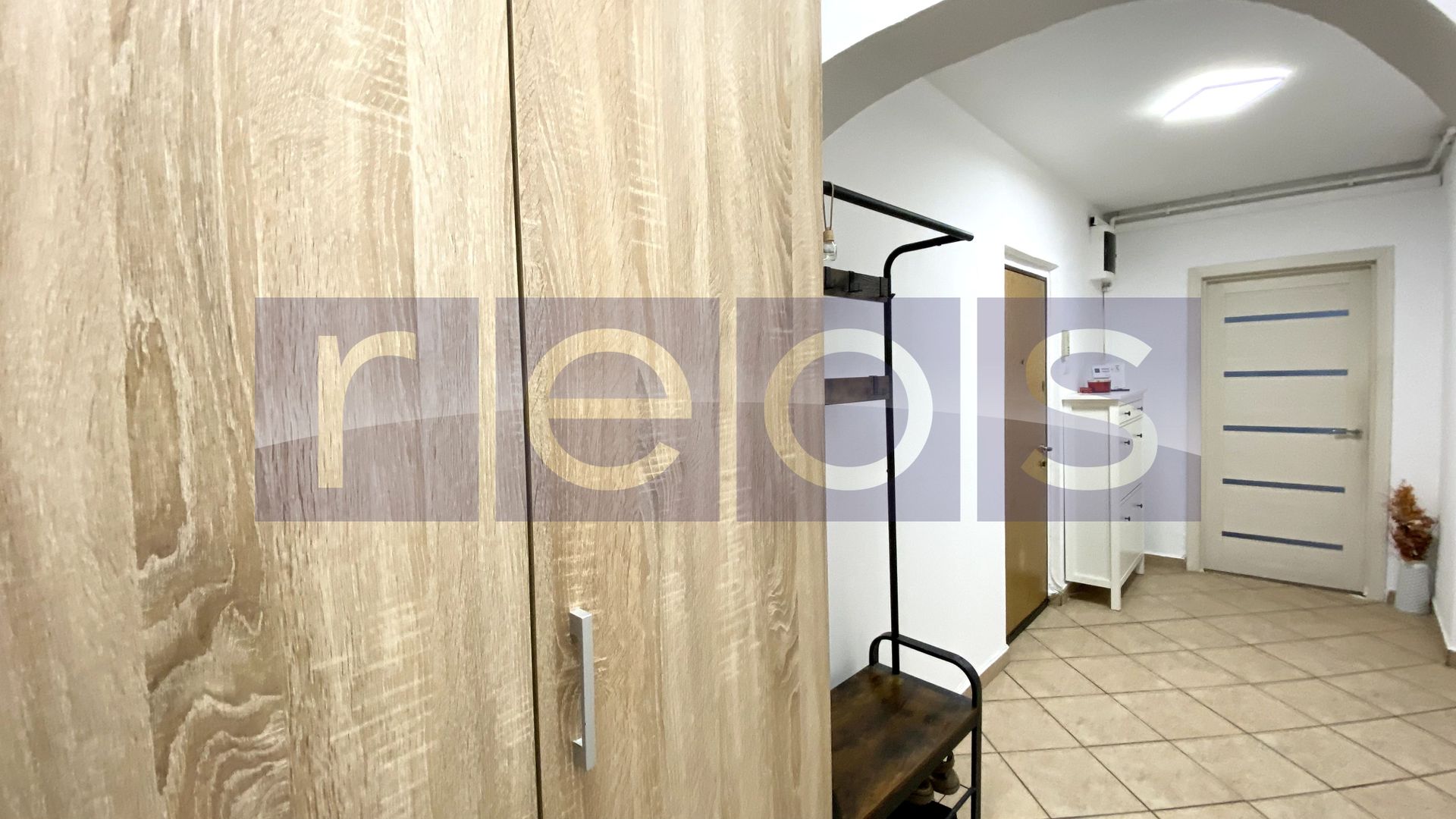 VANZARE APARTAMENT 2 CAMERE DECOMANDAT RENOVAT 60 MP | CENTRALA | 13 SEPTEMBRIE - Poză 18