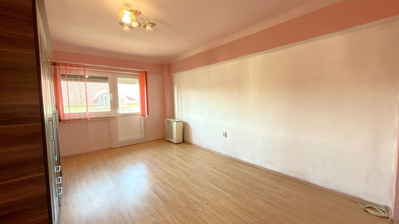Apartament 2 camere Etaj III Carei-Calea Mihai Viteazul Nr.19, Vizavi Kaufland - Poză 3