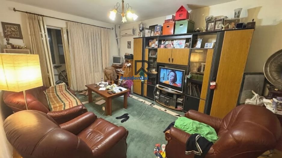 Vând  3 camere Basarabia -Arena Nationala - Poză 1