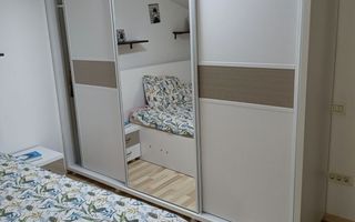 Ap mic si cochet in Piata Ovidiu - Poză 8