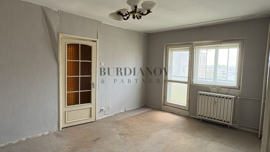 Apartament cu 4 camere - Metrou Gorjului - Bd. Uverturii 89 - Poză 2