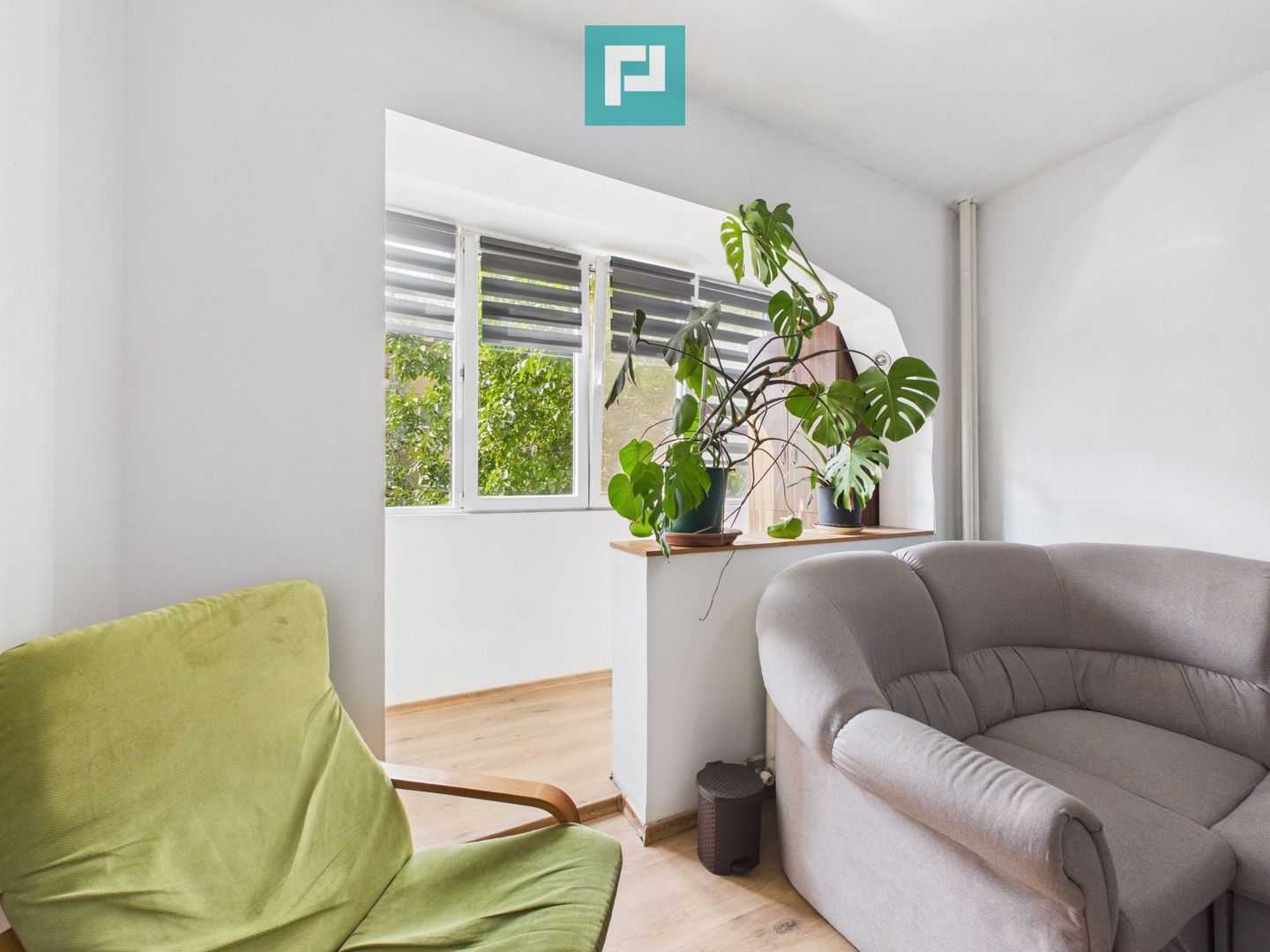 APARTAMENT 3 CAMERE, DECOMANDAT, ZONA VLAICU - Poză 3