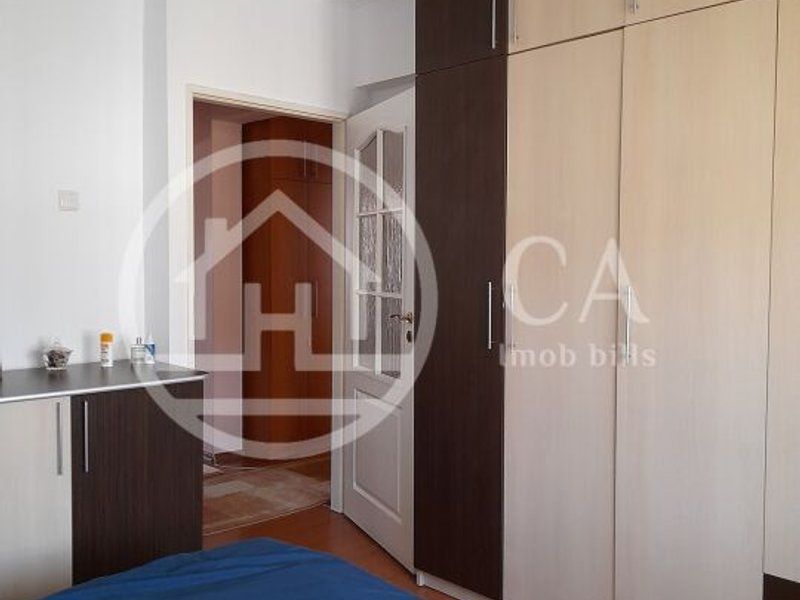 Apartament cu 4 camere de vanzare in Velenta, Oradea - Poză 8