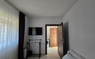 Casă cu livadă, grădină și anexe, | Les | Oradea - Poză 6