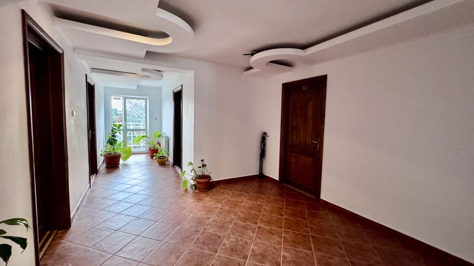 Hotel 20 camere Delta Dunarii 50 m deschidere teren 6000 mp acces auto - Poză 14