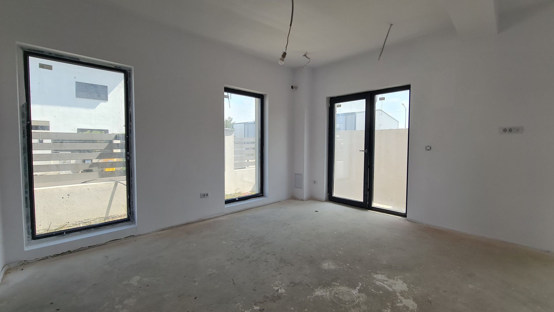 Reducere de pret!!! Duplex cochet in apropierea Mega Image Otopeni - Poză 8