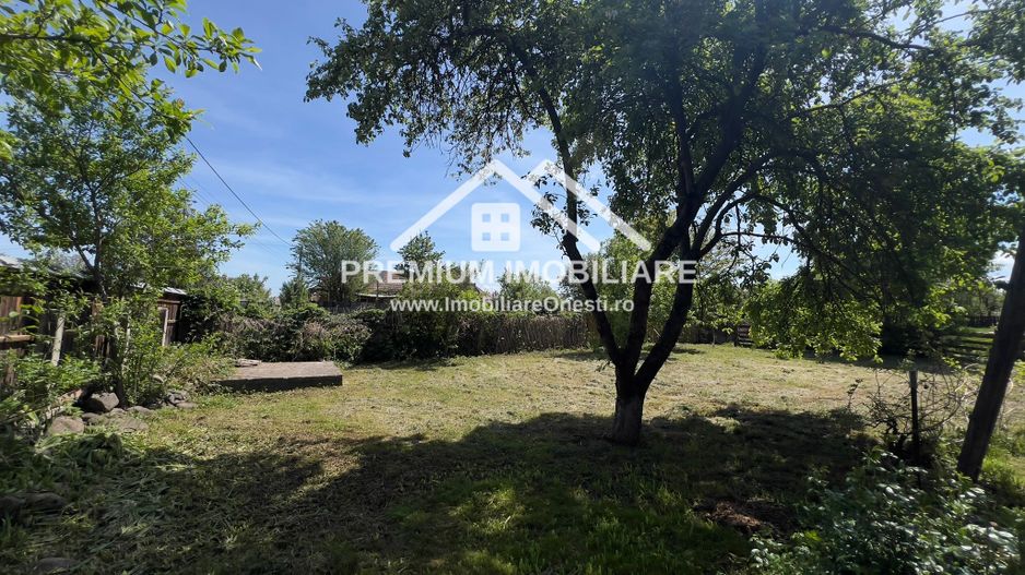 Casă de vânzare + teren 2400 mp Urgent - Poză 10