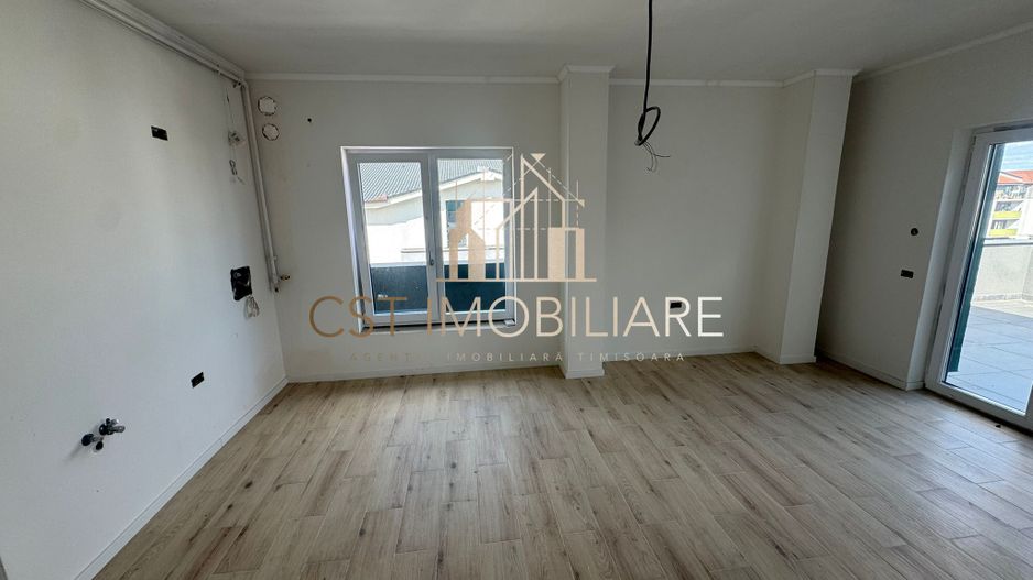 Apartament cu 4 camere / Terasa 30 mp - Poză 1