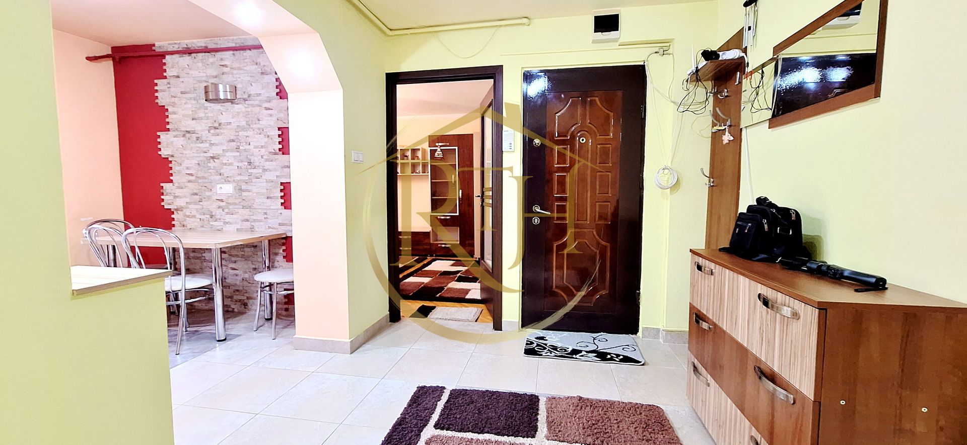 Oferim spre inchiriere apartament cu 2 camere, decomandat, Zona Soarelui - Poză 6