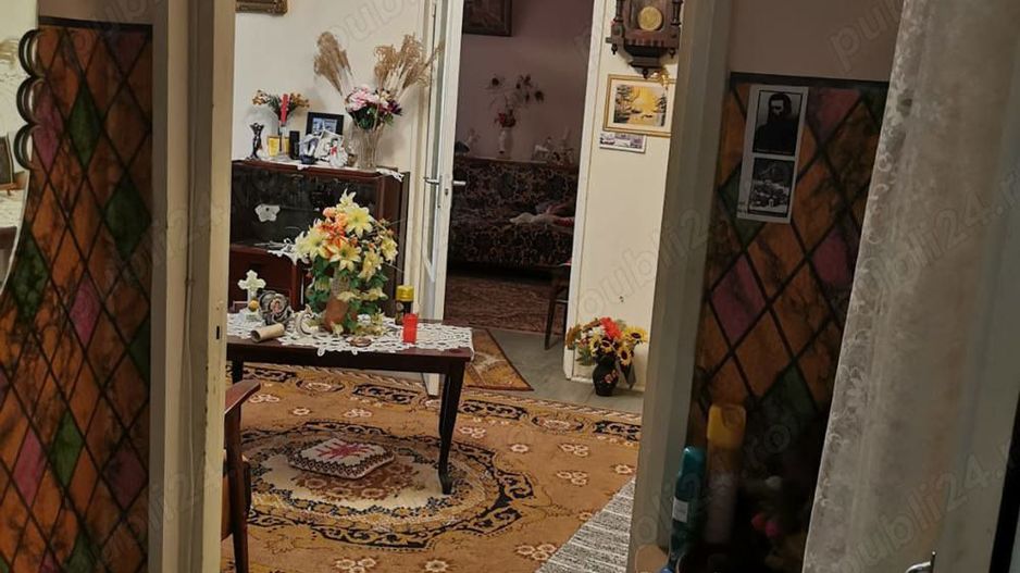 3 camere, etaj 1, Micro16 - Poză 2