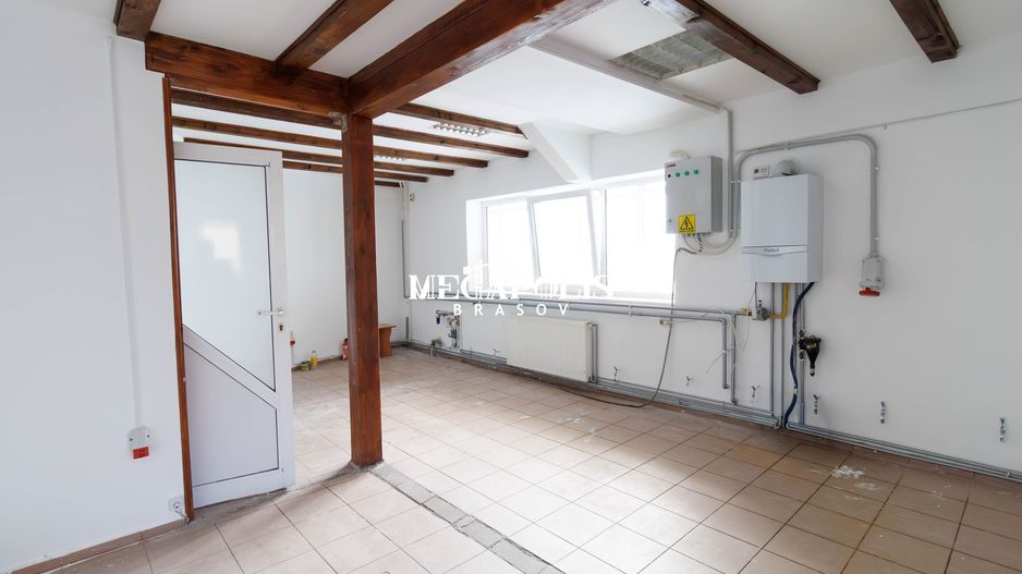 Chirie clădire centrul civic | Brașov | 500mp | 5000€ - Poză 18
