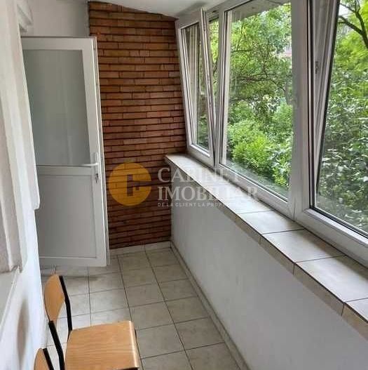 Vinzare apartament 2 camere Arcu Iasi - Poză 4