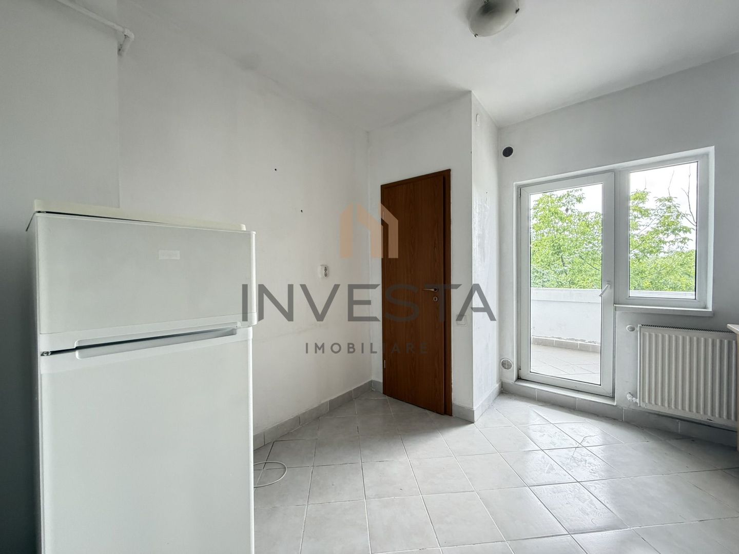 Apartament decomandat cu 2 camere, etaj intermediar, zona Calea Turzii - Poză 3