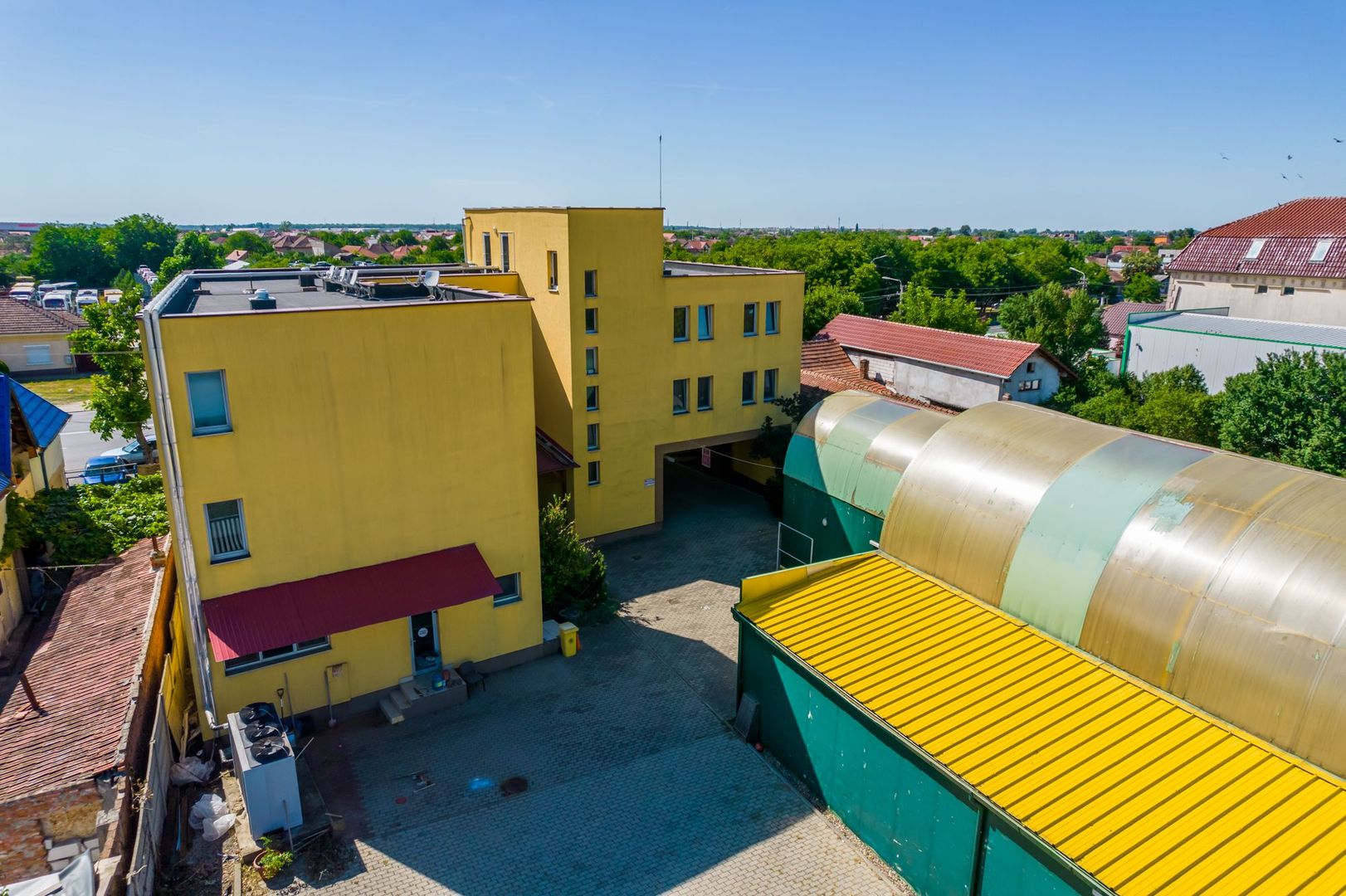 Hotel RIGA 2 stele cu parcare - Poză 2