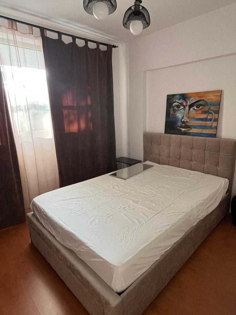 Apartament 3 camere-de Inchiriat - Poză 2
