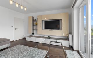 REZERVAT  Apartament 2.5 camere, 65 mp, parcare+boxa, preluare regim hotelier - Poză 11
