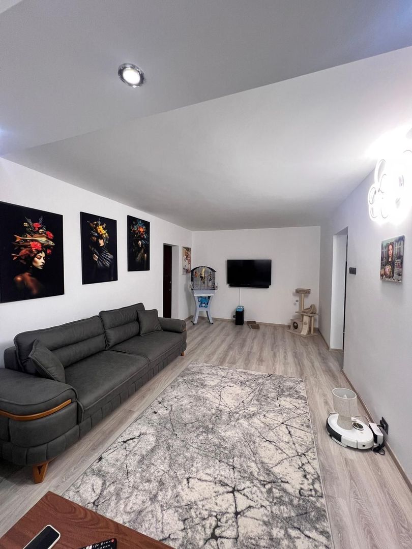 Apartament 3 camere, 62 mp, zona Scoala nr. 11 - fostul Complex Continental - Poză 16