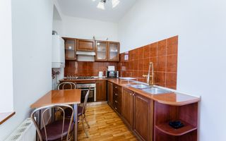 Apartament de lux cu 2 camere în centru - Poză 3