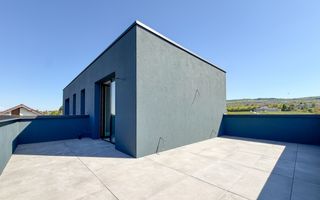 Casa cu arhitectura moderna, Buna Ziua - Poză 10