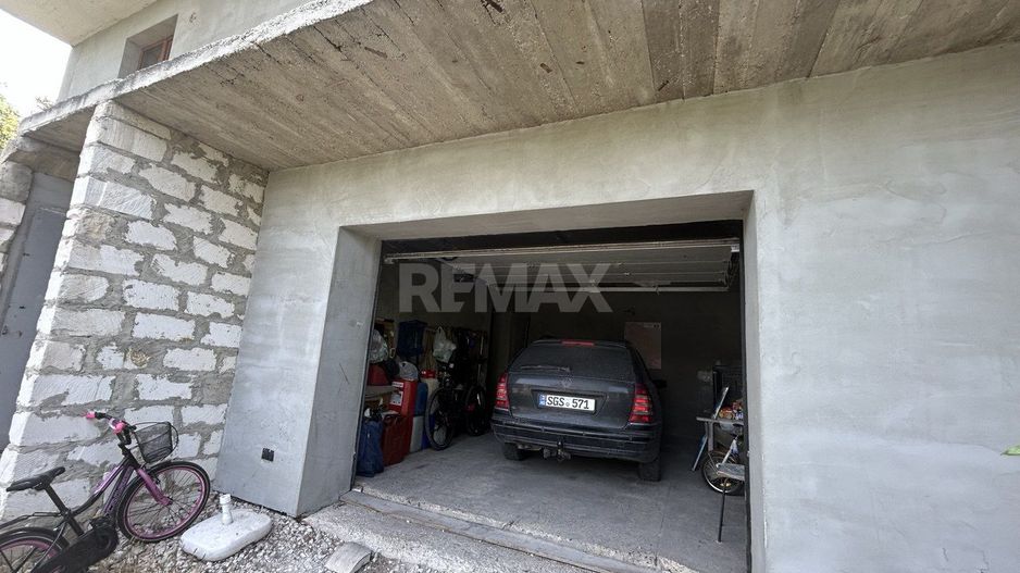Casă Vilă de Vânzare în Comuna Balțata - Poză 10