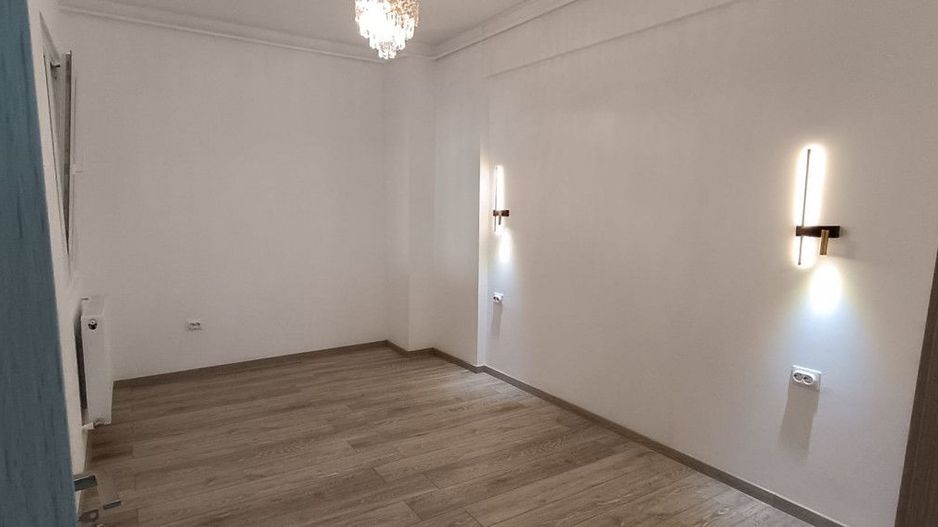 Apartament 3 camere in Prelungirea Ghencea. Renovat de la 0 ! - Poză 5