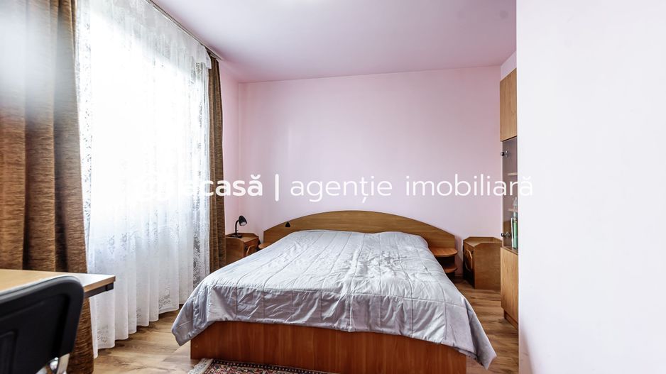 VÂNDUT! Casă 6 camere cu teren generos - Zadareni - Poză 6