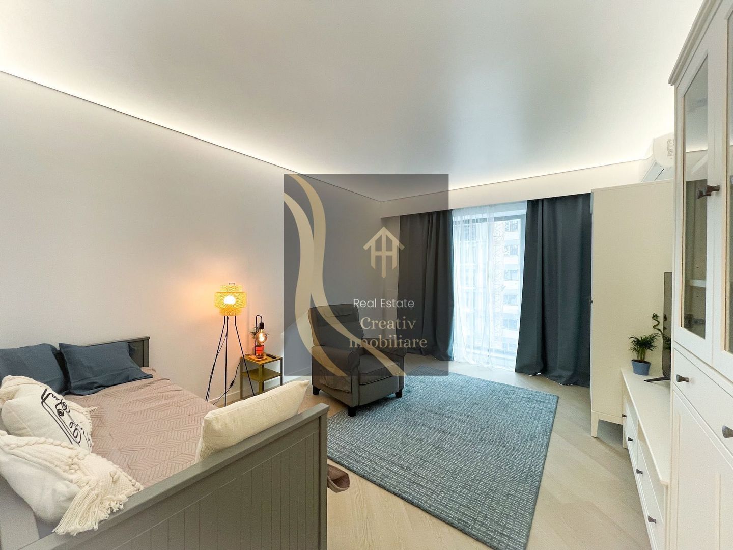 Inchiriere Studio Cortina North - Poză 1