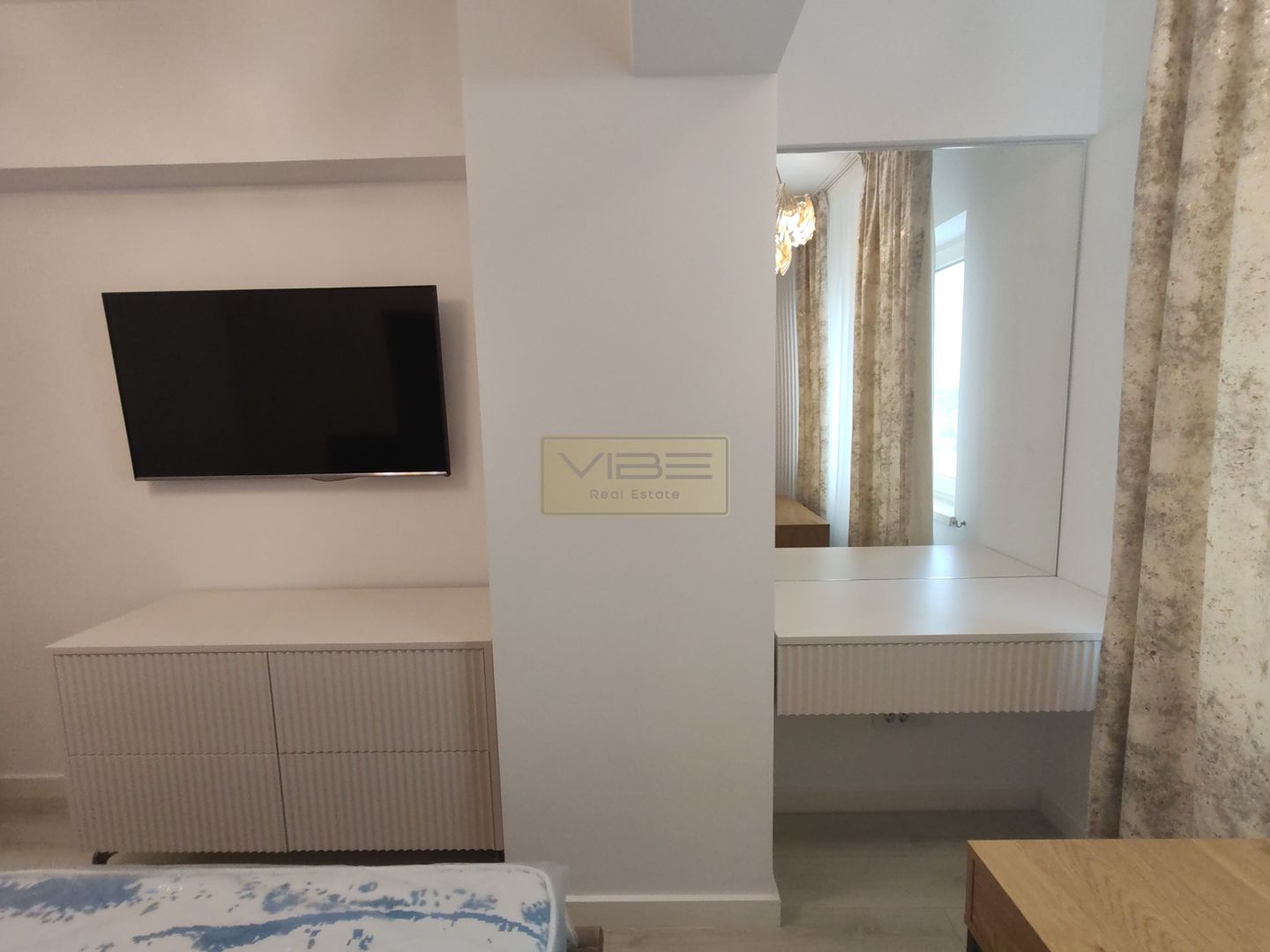 Apartament Premium -  Semicentral-Decomandat +Parcare! - Poză 4
