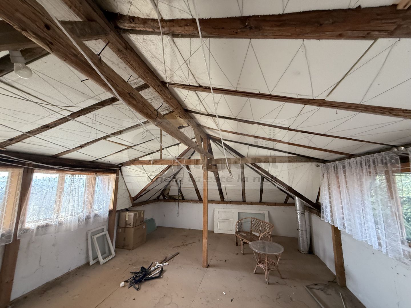 CASA INDIVIDUALA MOARA DE VANT S+P+M BECI GARAJ - Poză 15