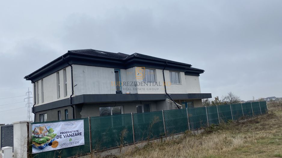 Vila tip duplex, 250 mp teren, Comuna Berceni, Str. Vasile Goldis - Poză 4