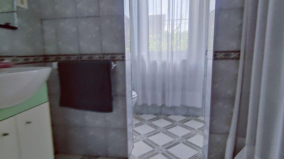 CASA INDIVIDUALA GHIRODA +TEREN 1752 MP - Poză 21