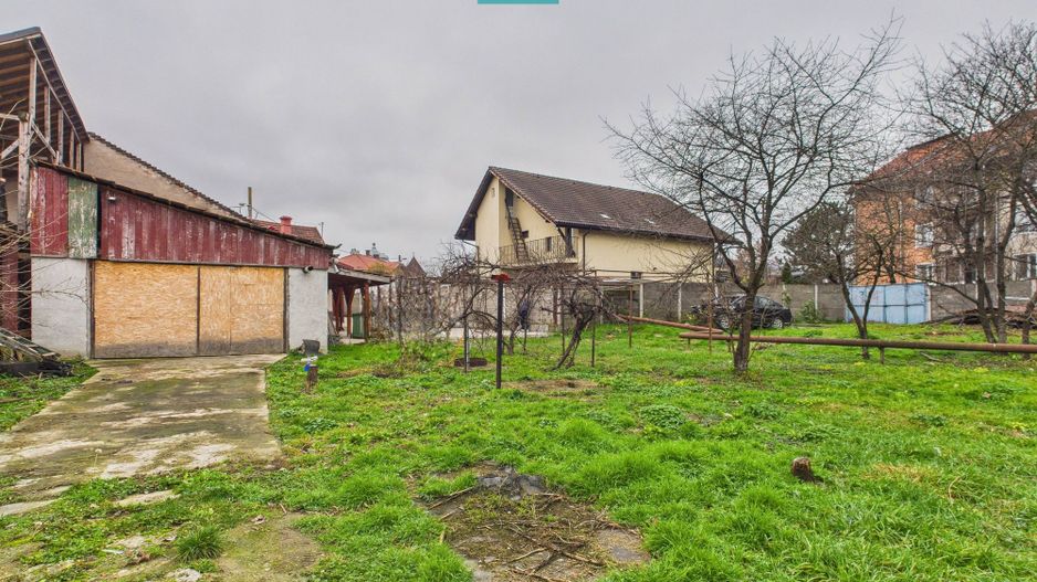 Două case, curte mare, lângă Castelul Huniazilor - Poză 44