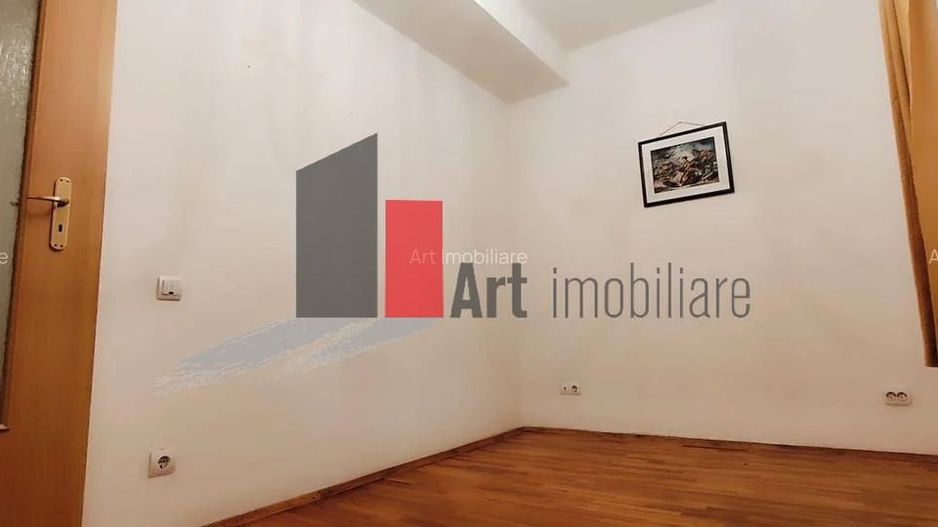 Apartamentul "KONFORTA", intrare separata - Poză 12