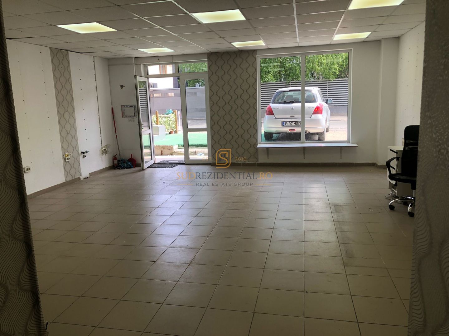 Spațiu comercial 55 mp | Vitrină stradală | Metrou Dimitrie Leonida - Poză 3