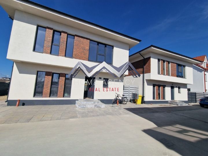 Casă single P+1+Pod în Otopeni - Poză 2