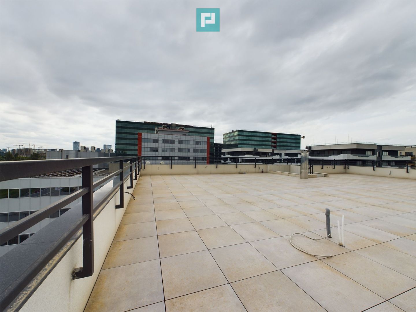 Penthouse Elegant de 4 Camere cu Terasă Panoramică, Bulevardul Pipera - Poză 7