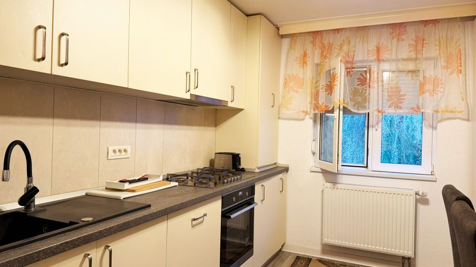 Apartament 3 camere de închiriat – Micălaca, Zona 300 - Poză 2