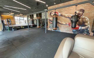Sala de Box la Cheie | 205 m2 | 11 locuri Parcare | Zona Vivo Bmw - Poză 3