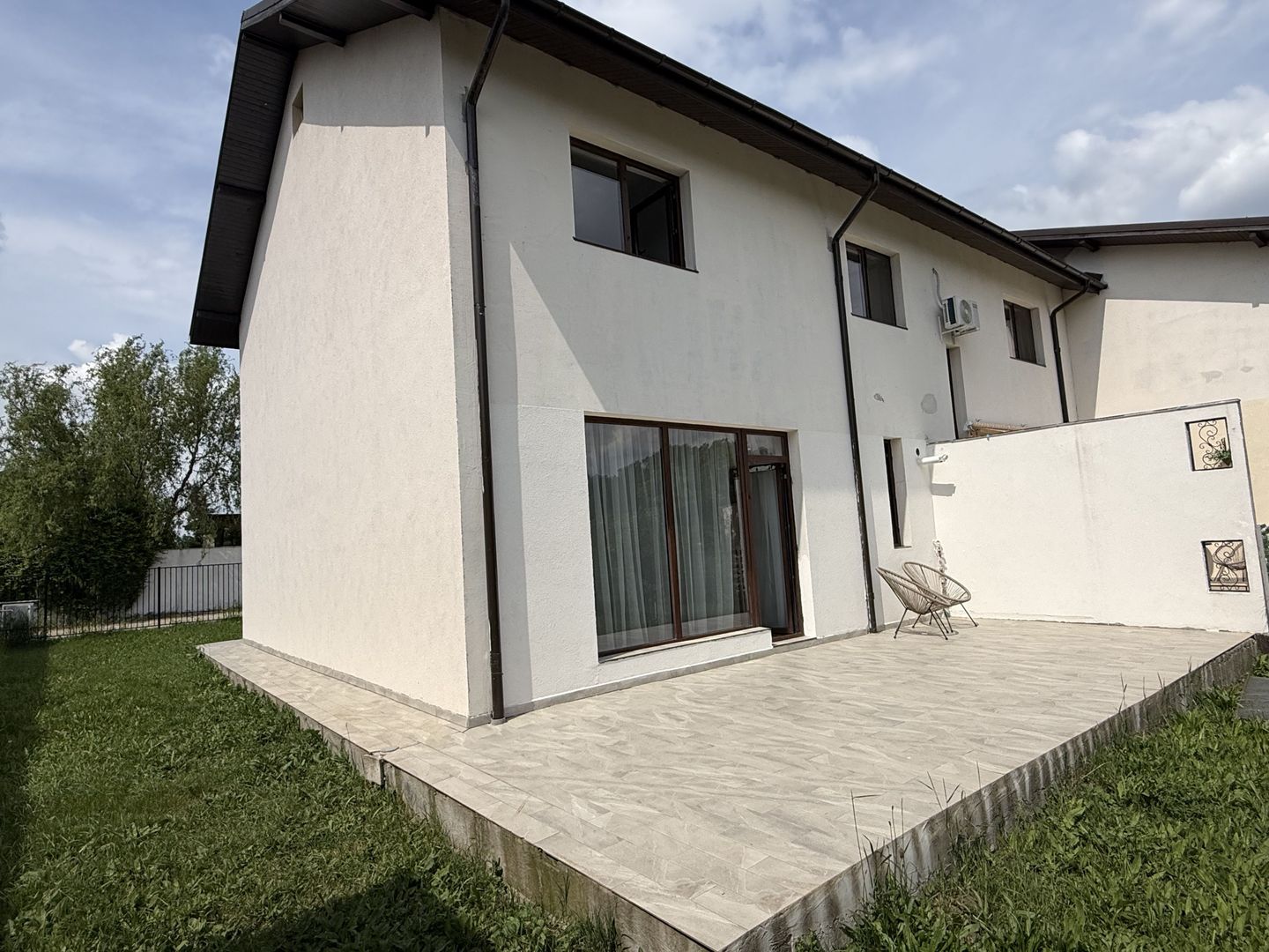 Vila 4 camere cu arhitectura deosebita langa pădure in Corbeanca ! - Poză 23